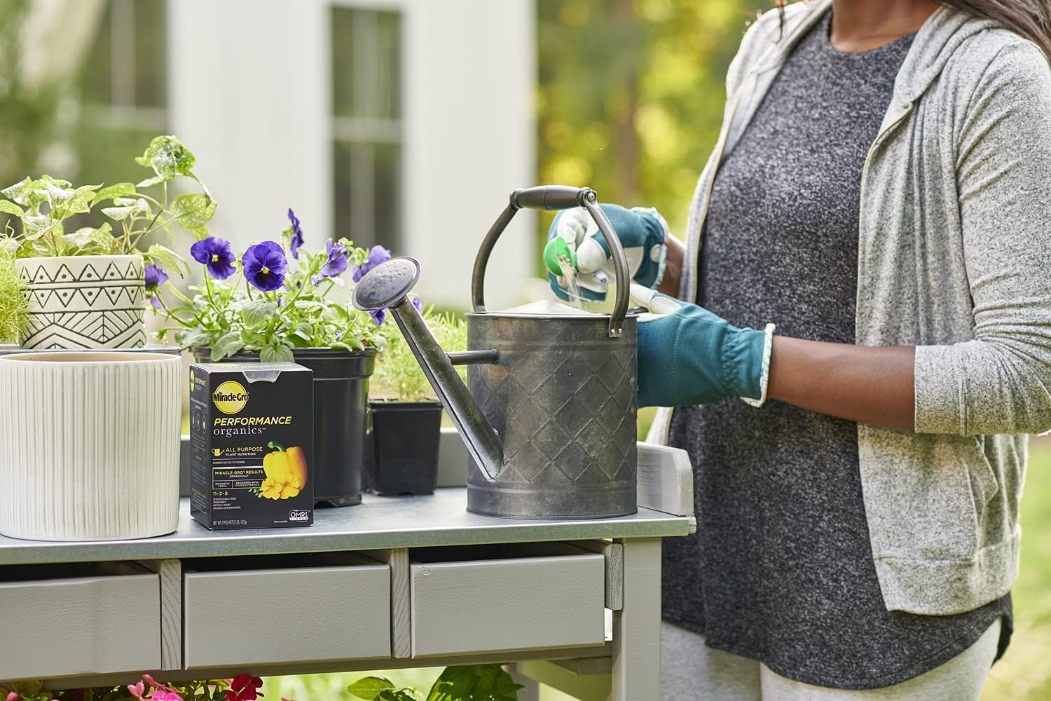 Miracle-Gro Performance Organics All Purpose Plant Nutrition, 1 lb. - All Natural Plant Food for Vegetables, Flowers and Herbs - Apply Every 7 Days for Best Results - Feeds up to 200 sq. ft.