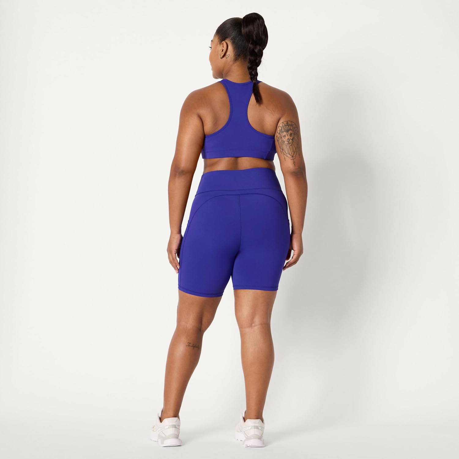 Amazon Essentials Women's Active Total Train High Waist 7" Gym Workout Biker Shorts with Pockets