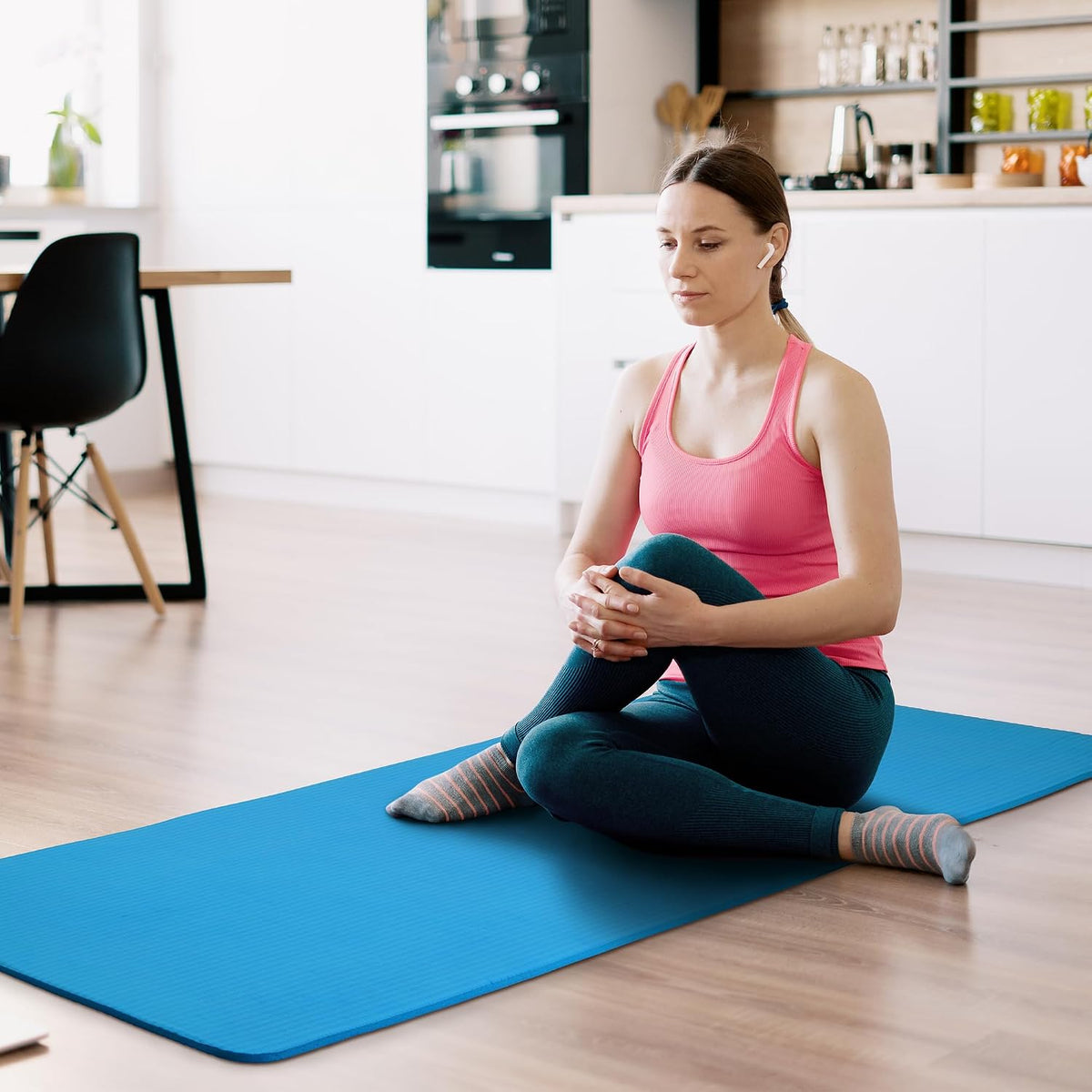 Fitvids 1/2-inch Thick High Density Exercise Yoga Mat with Carrying Strap