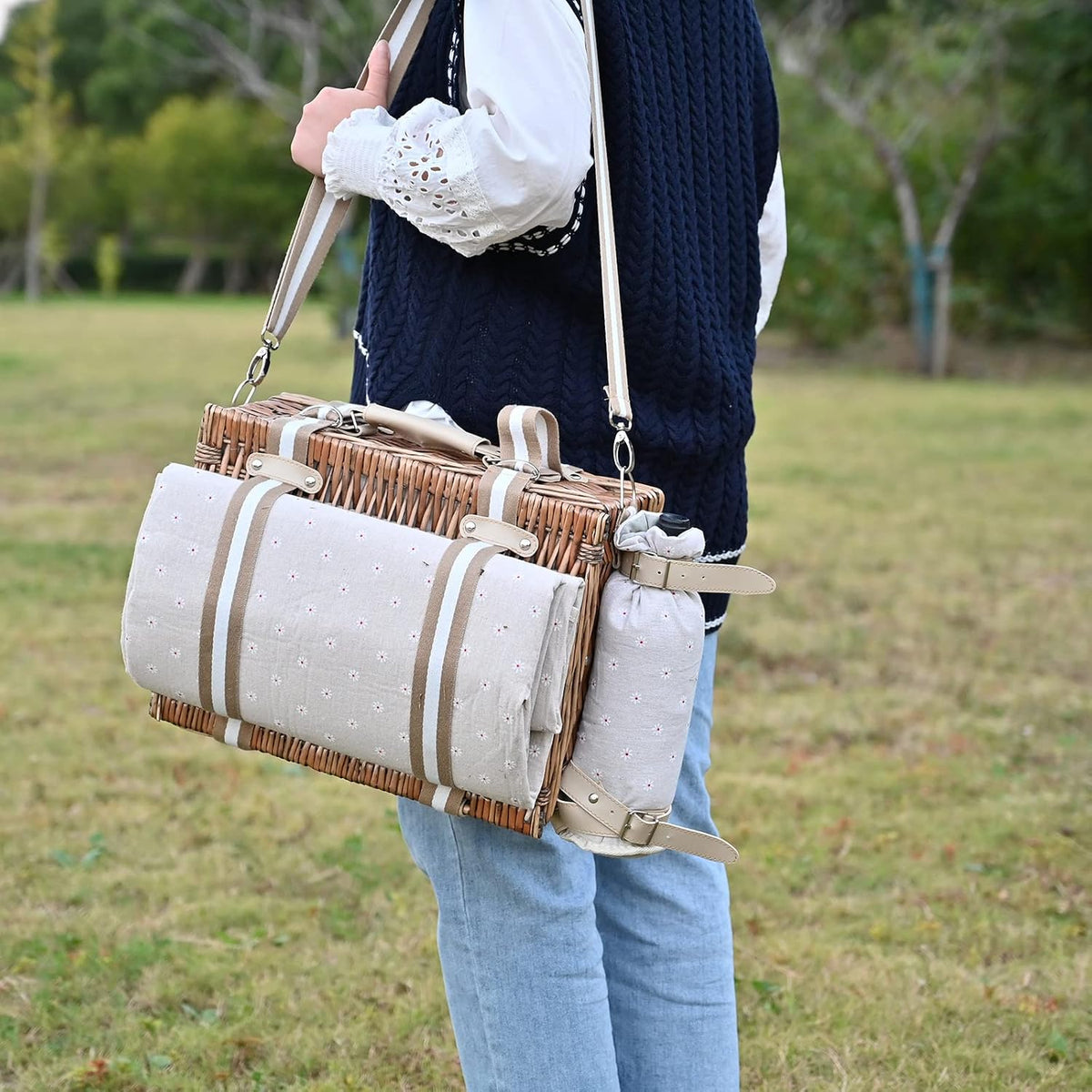 19Pcs Picnic Basket for 2 with Insulated Liner and Waterproof Picnic Blanket Wine Pouch, Large Wicker Picnic Hamper for Camping,Outdoor,Valentine Christmas for Couples