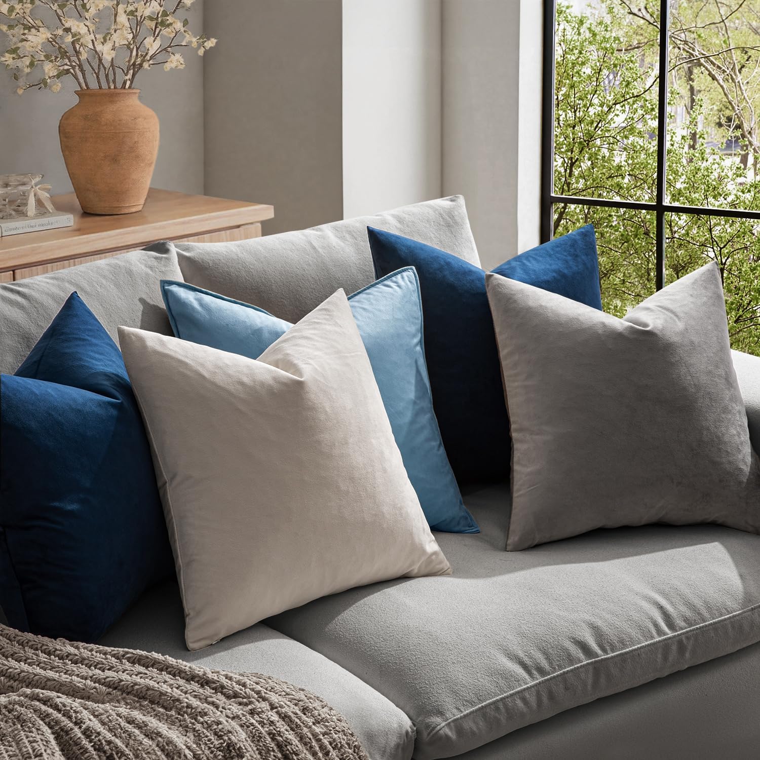 MIULEE Velvet Throw Pillow Covers 18x18 Inch Pack of 2 Dark Blue