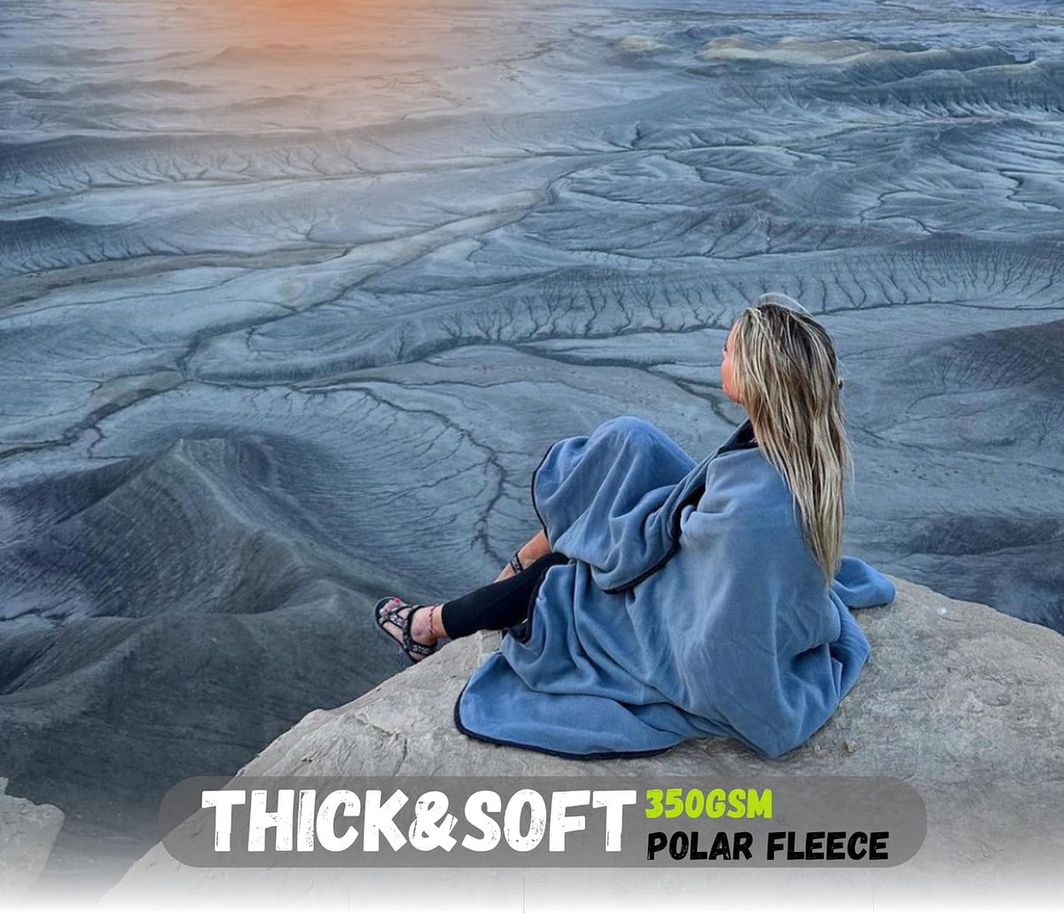 SUITEDNOMAD Extra Large Waterproof Windproof Outdoor Stadium Fleece Blanket