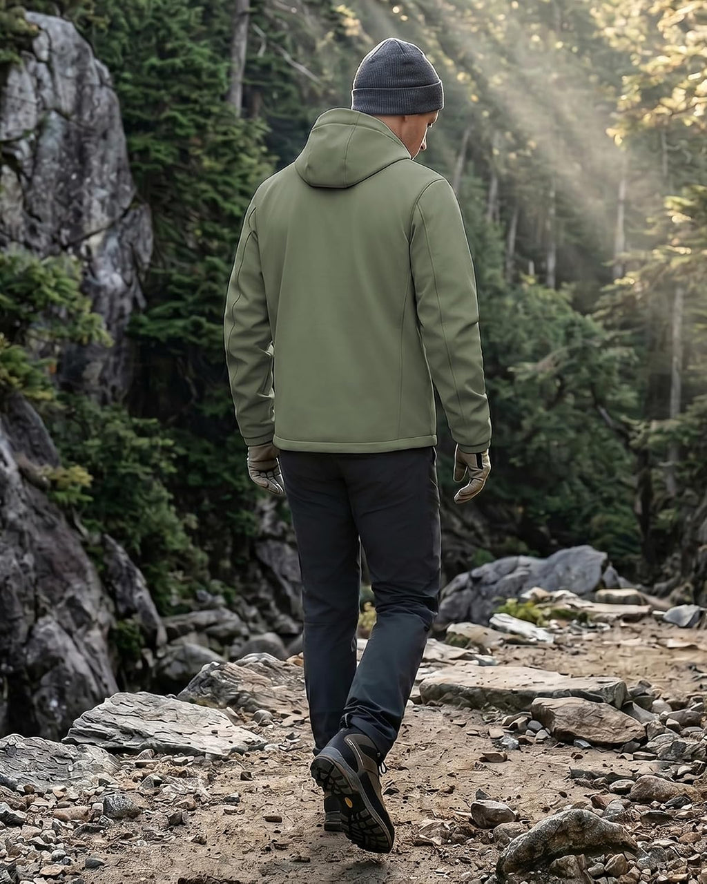 WULFUL Men's Lightweight Softshell Jacket Warm Fleece Lined Windbreaker Waterproof Soft Shell for Outdoor Hiking