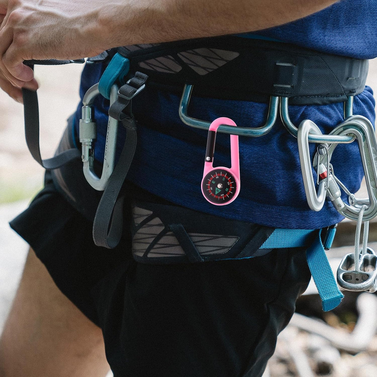 TOYANDONA 10 Pack Mini Pocket Compass with Carabiner Clip Hiking Compass for Camping Survival Outdoor Hiking Gear Keychain 2.55 X 1.14 X 0.39 in