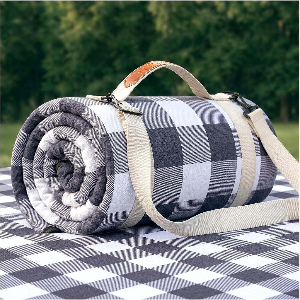 RYCHIC Extra Large Outdoor Picnic Blanket Camping Beach Mat Rug Women Teacher Coworker Work Besties Colleague Manager Supervisor Boss Executive Assistant Birthday Retirement Appreciation Unique Gifts