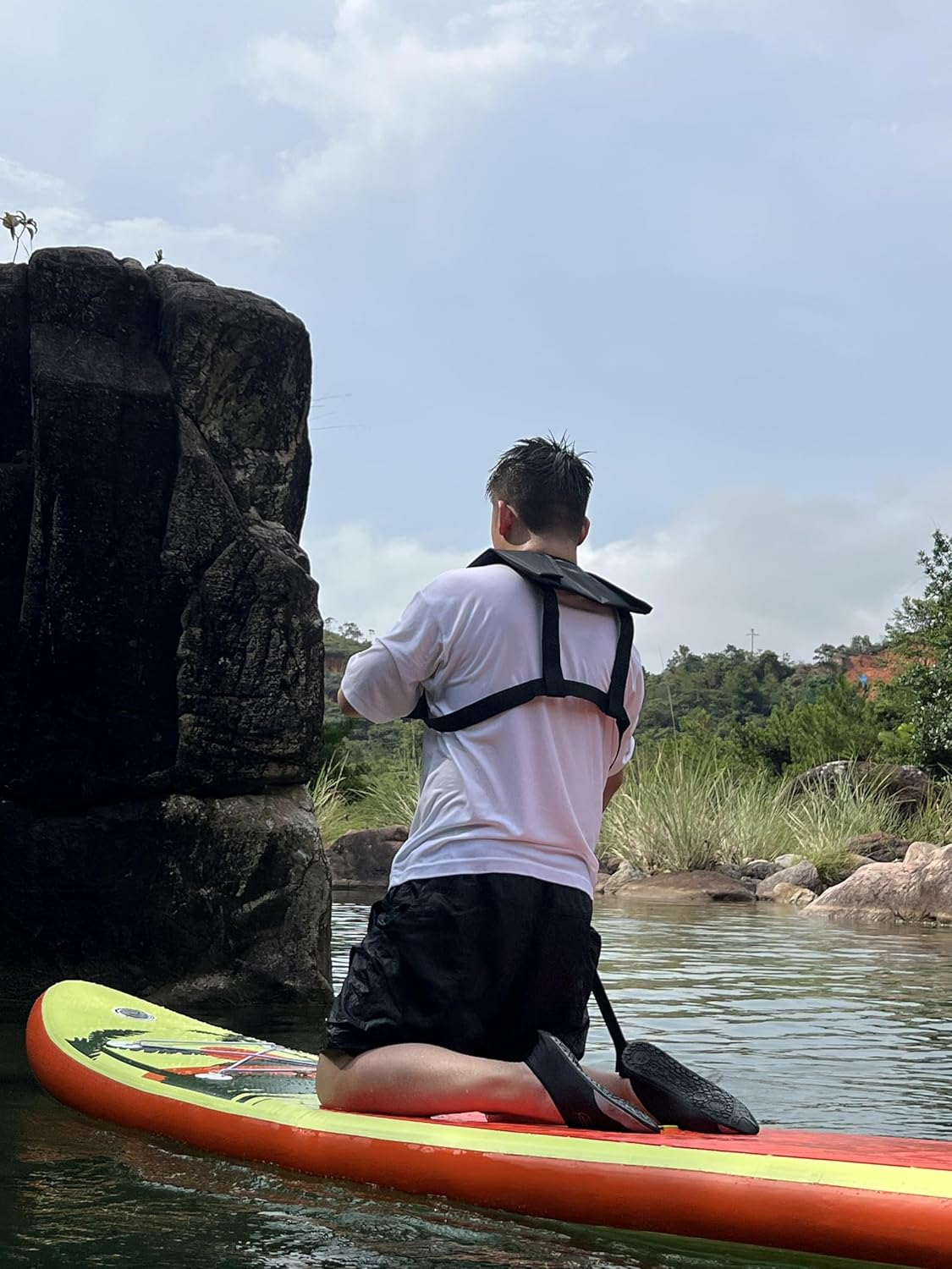 Adult Automatic Inflatable Kayak Vest PFD,Water Sports Vest for Boating Fishing Kayaking SUP Paddleboarding（fit Weight Below 330 lbs）