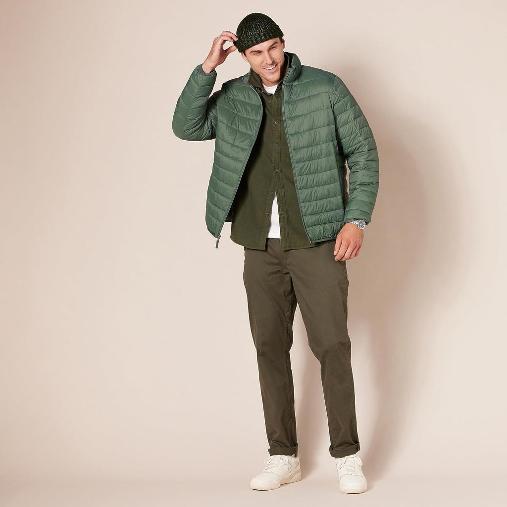 Amazon Essentials Men's Packable Lightweight Water-Resistant Puffer Jacket (Available in Big & Tall)