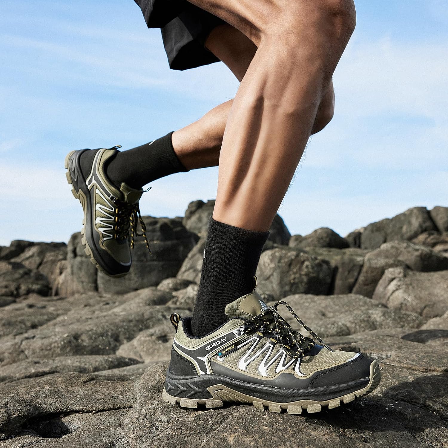 Queday Mens Waterproof Lightweight Hiking Shoes