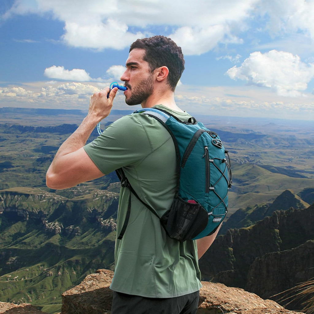 Lightweight Hydration Backpack, Running Backpack with 2L Water Bladder