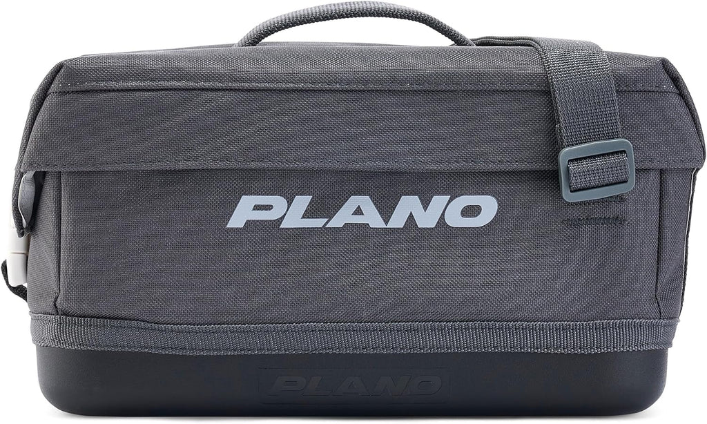 Plano Weekend Softside 3500 Tackle Bag, Cutting-Edge Fishing Tackle Bag, Molded Waterproof Base, Spacious Storage, Die Cut Tool Sleeves, Daisy Chain Attachment Points