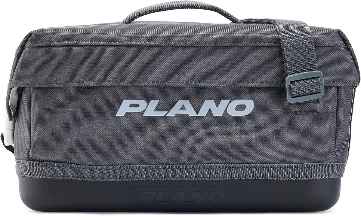 Plano Weekend Softside 3500 Tackle Bag, Cutting-Edge Fishing Tackle Bag, Molded Waterproof Base, Spacious Storage, Die Cut Tool Sleeves, Daisy Chain Attachment Points