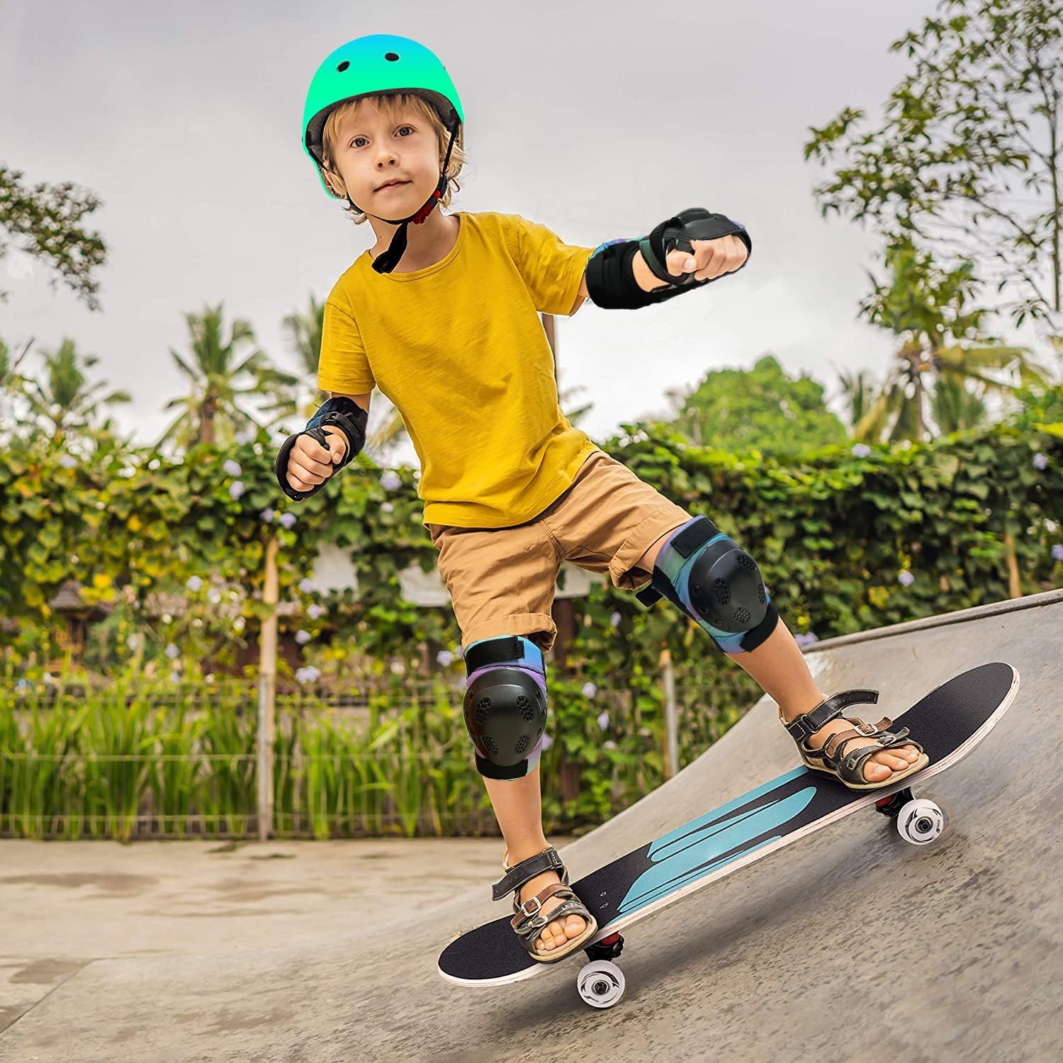Skateboard Pads for Kids,Elbow Pads and Wrist Guards Protective Gear,Strong Double Straps&Adjustable Easy-Fix Clips for Skateboarding,Rollerblading,Scooters,Bicycle
