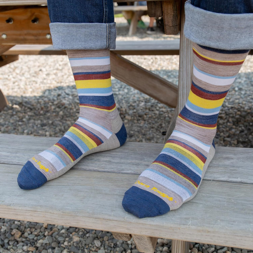 Darn Tough Men's Druid Crew Lightweight Lifestyle Socks (Style 6090)
