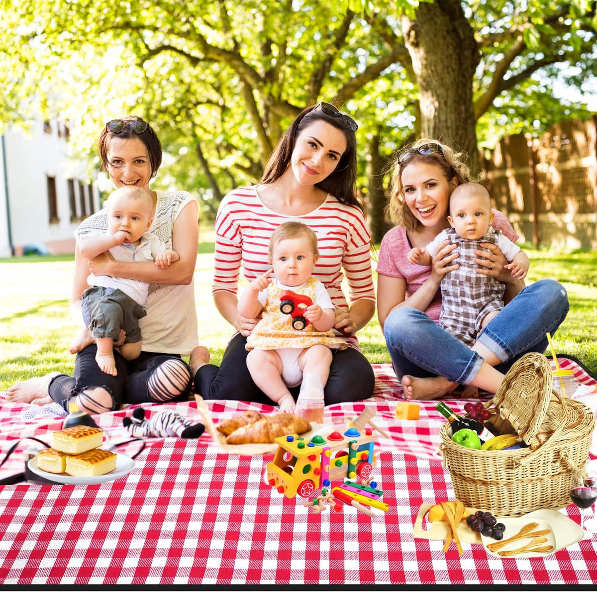 Extra Large Picnic Blanket, 80 x 60 in Waterproof Beach Mat, Red Plaid