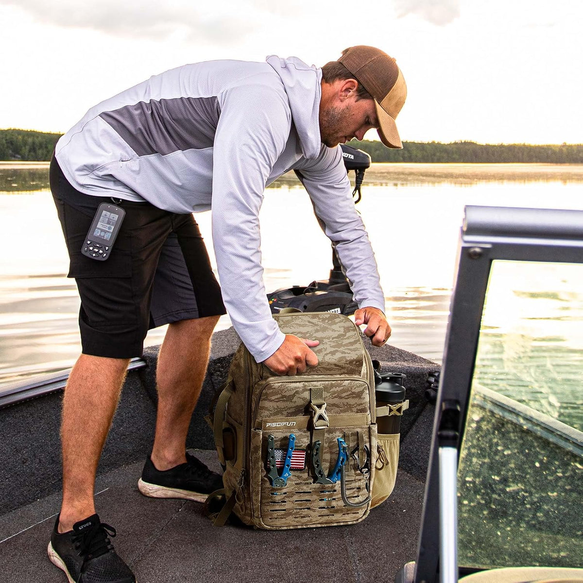 Piscifun Fishing Tackle Backpack, Rod & Gear Holder, Water-Resistant