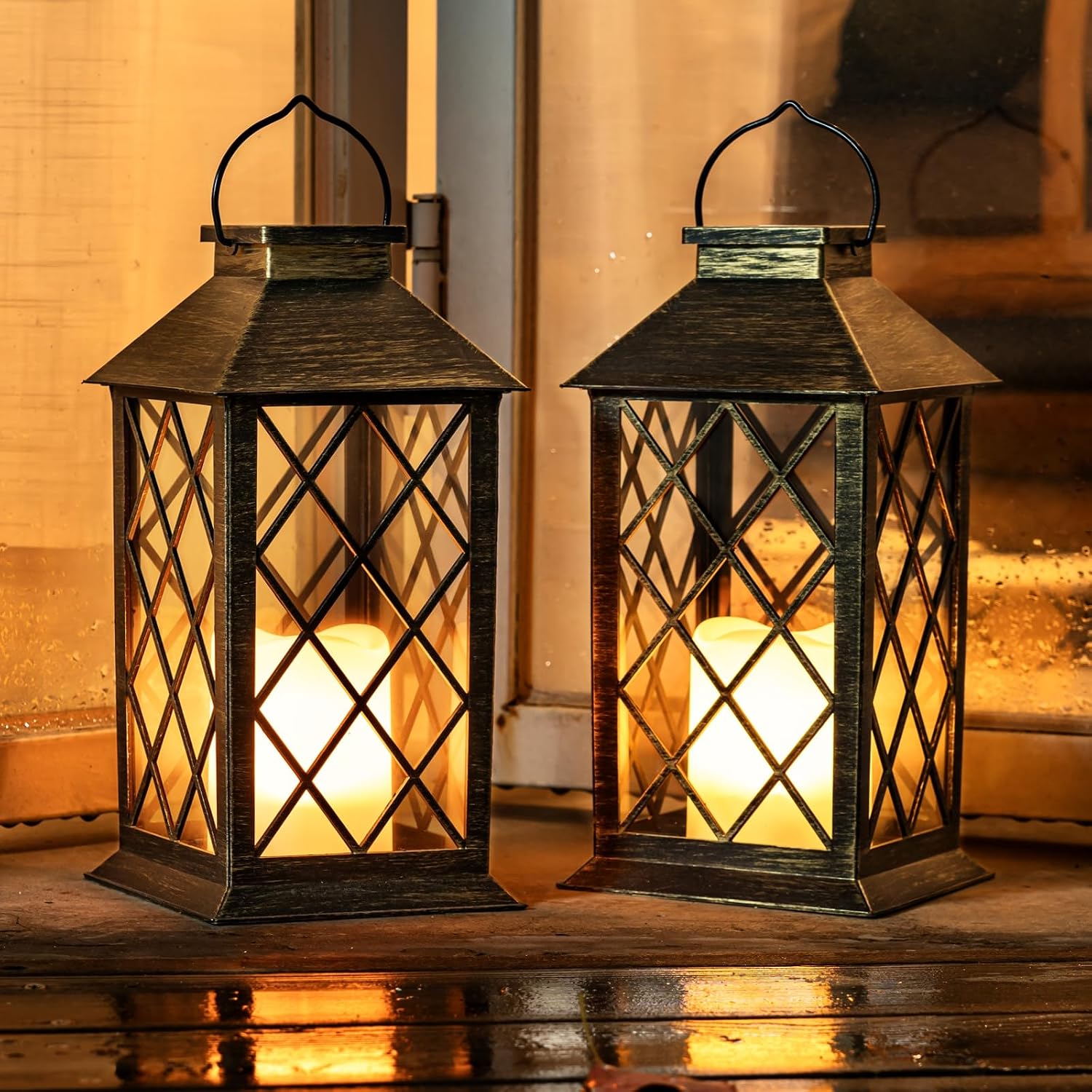 Homemory 2 Pack 13'' Bronze Solar Lanterns, Flickering Flame Hanging Lights
