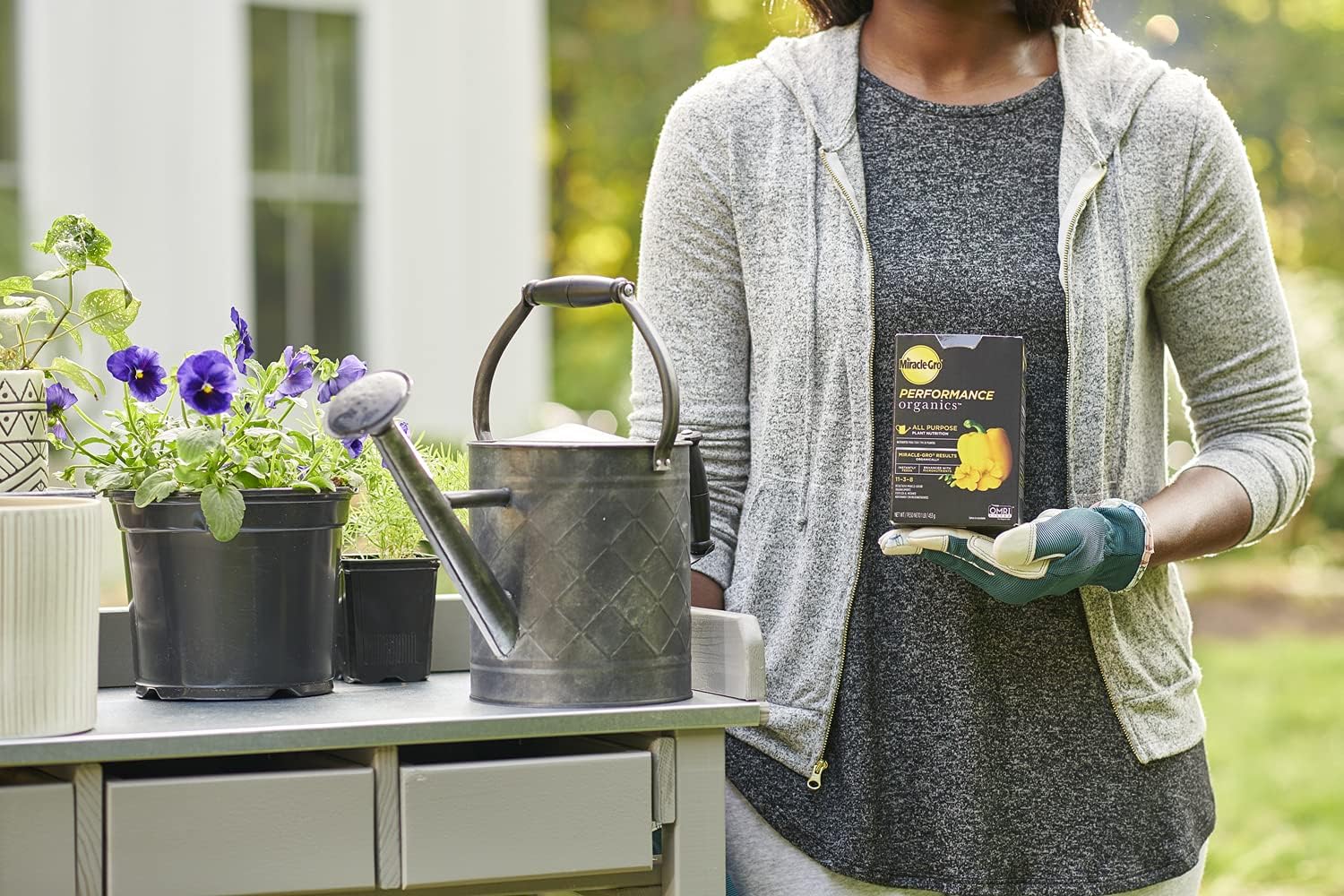 Miracle-Gro Performance Organics All Purpose Plant Nutrition, 1 lb. - All Natural Plant Food for Vegetables, Flowers and Herbs - Apply Every 7 Days for Best Results - Feeds up to 200 sq. ft.