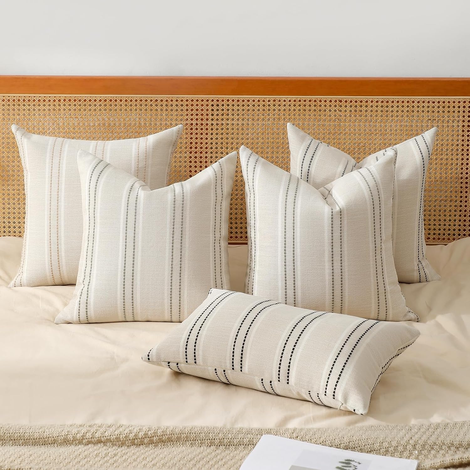 Hckot Decorative Throw Pillow Covers 20x20 Set of 2 Striped Pillow Covers