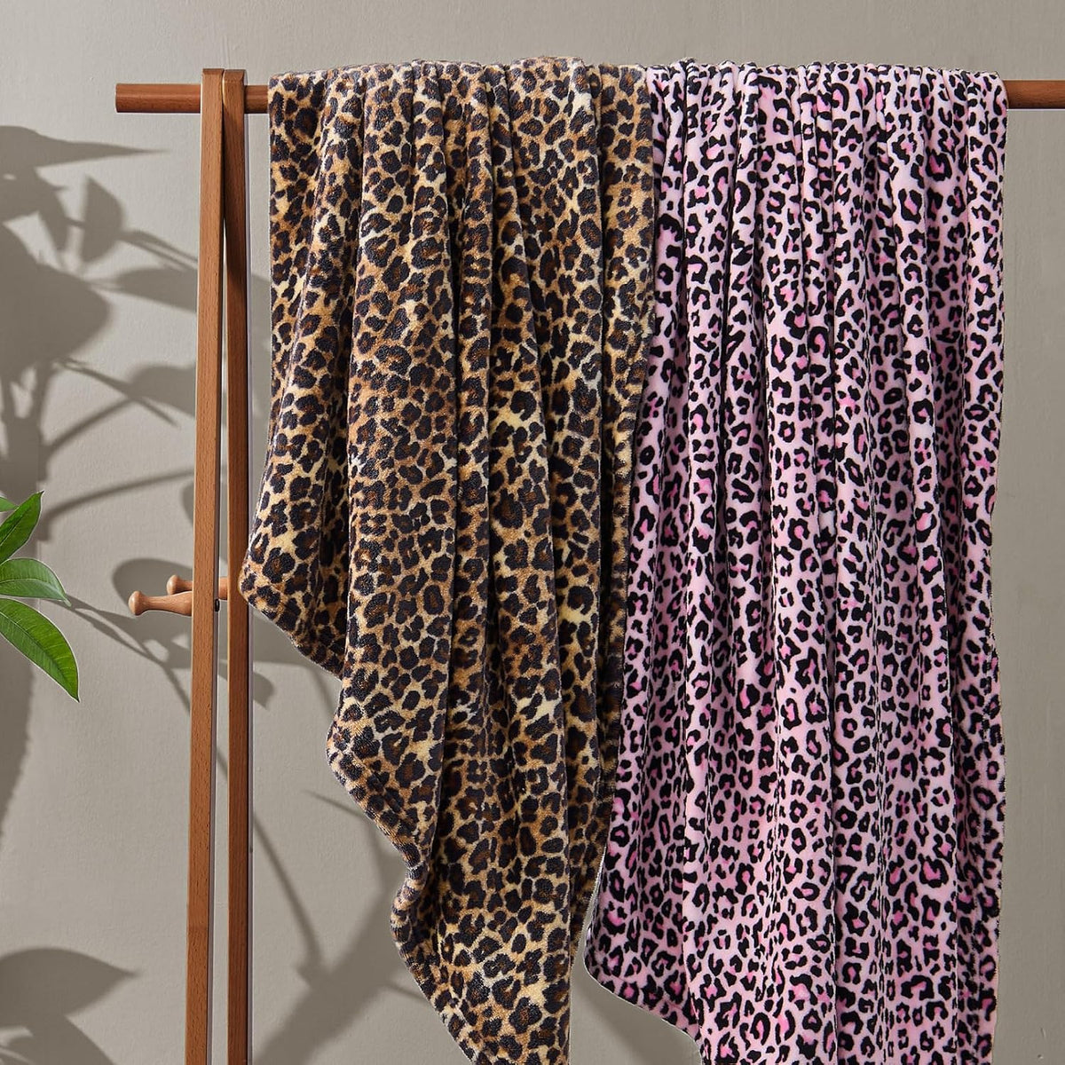 BEDELITE Fleece Blanket Soft Plush Throw for Couch Brown Leopard 50"x60"