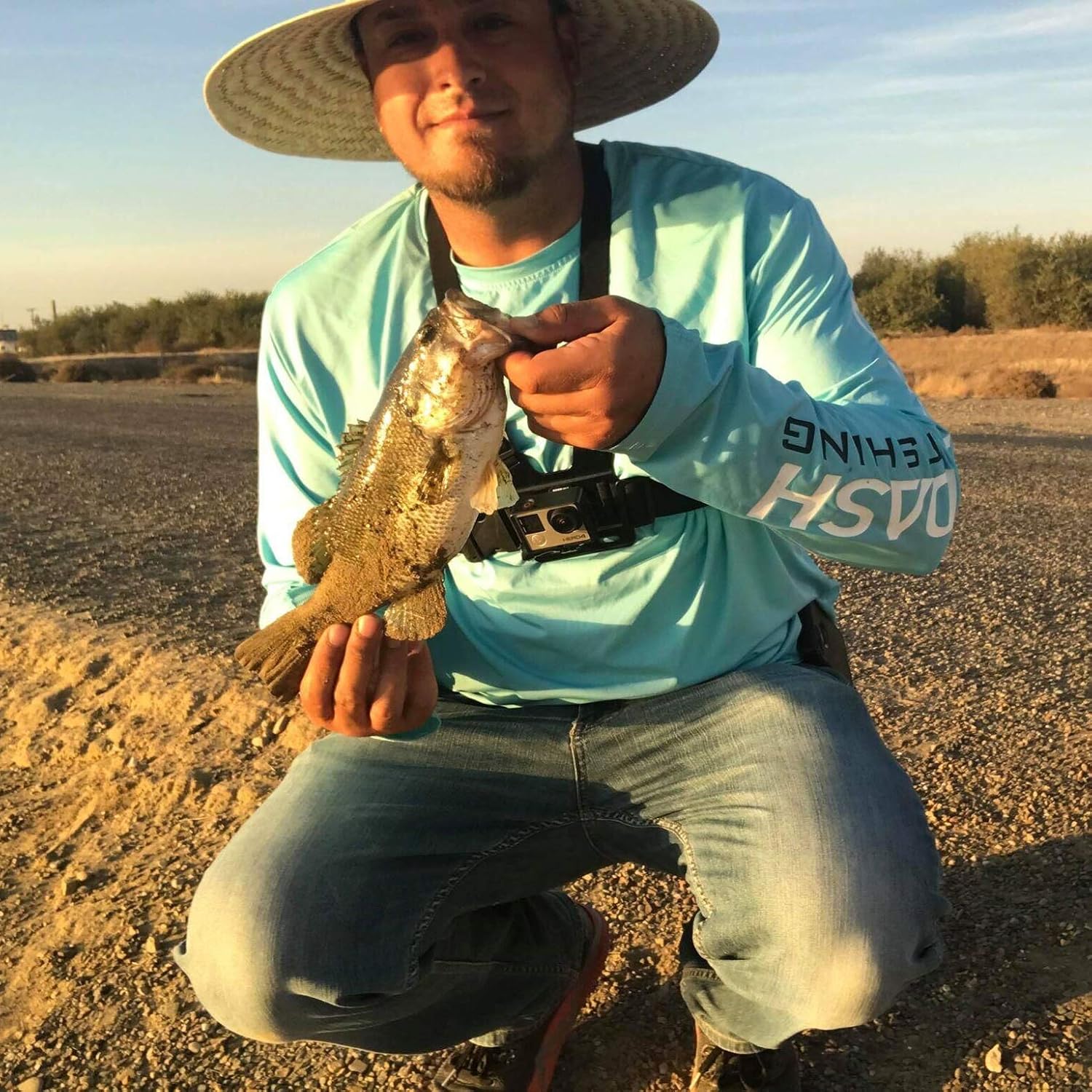 BASSDASH Fishing T Shirts for Men UV Sun Protection UPF 50+ Long Sleeve Tee T-Shirt