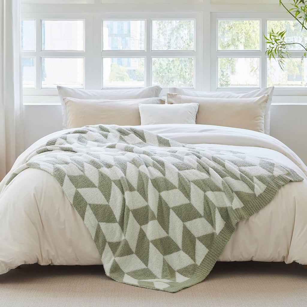 Snuggle Sac Chevron Throw Blanket for Couch, Reversible Super Soft Warm Blankets Cozy Knit Fuzzy Plush Lightweight Throws for Sofa, Bed, Camping, Green,50x60 inches