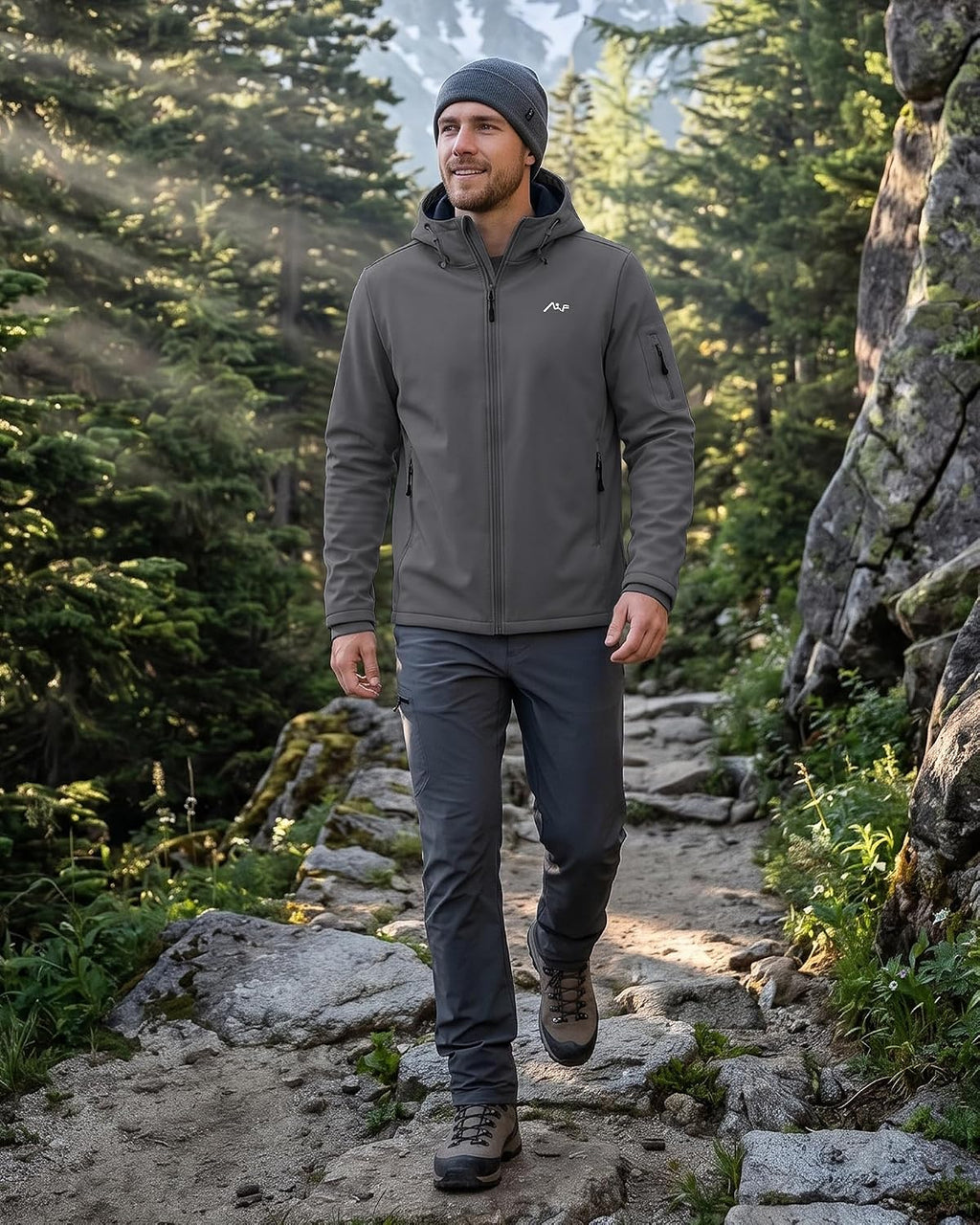 WULFUL Men's Lightweight Softshell Jacket Warm Fleece Lined Windbreaker Waterproof Soft Shell for Outdoor Hiking