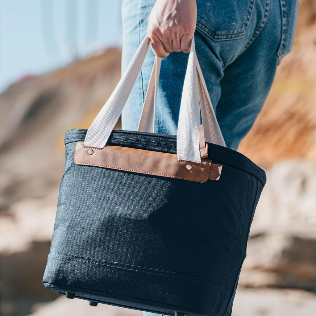 CleverMade Malibu Luxe Collapsible Cooler, 18 Can (25 lbs) - Leeward Navy