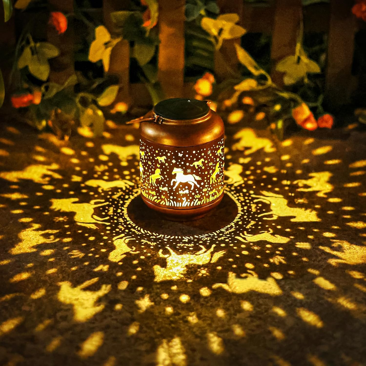 Horse Solar Lanterns Outdoor Waterproof Garden Decor Hanging Solar Lights Metal Decoration Outside for Yard,Porch,Patio,Pathway,Backyard Gifts Men Women