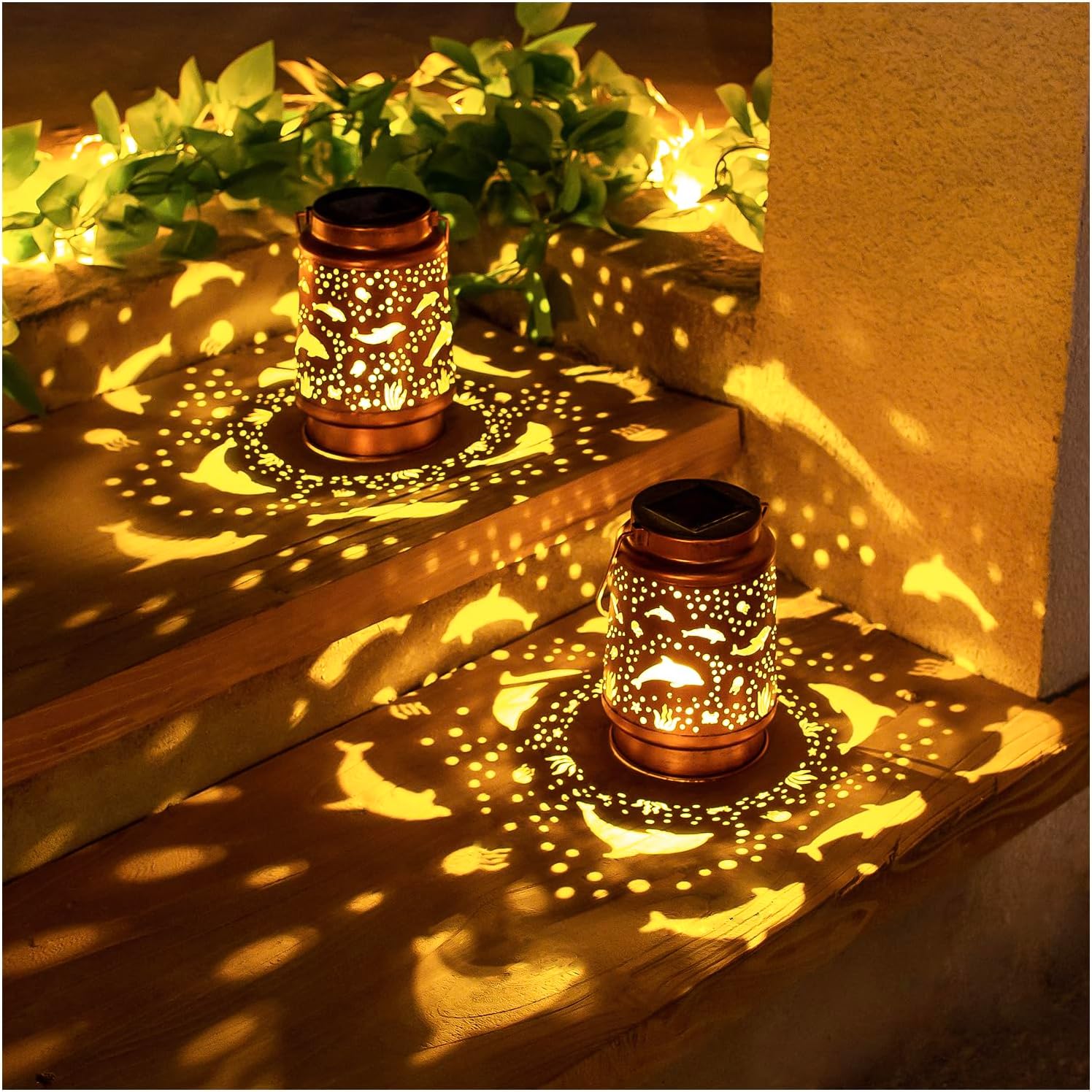 EZTZEN Dolphin Metal Solar Lanterns,Dolphin Gifts for Women Men
