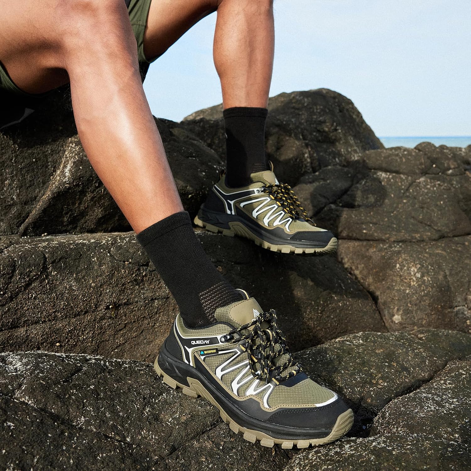 Queday Mens Waterproof Lightweight Hiking Shoes