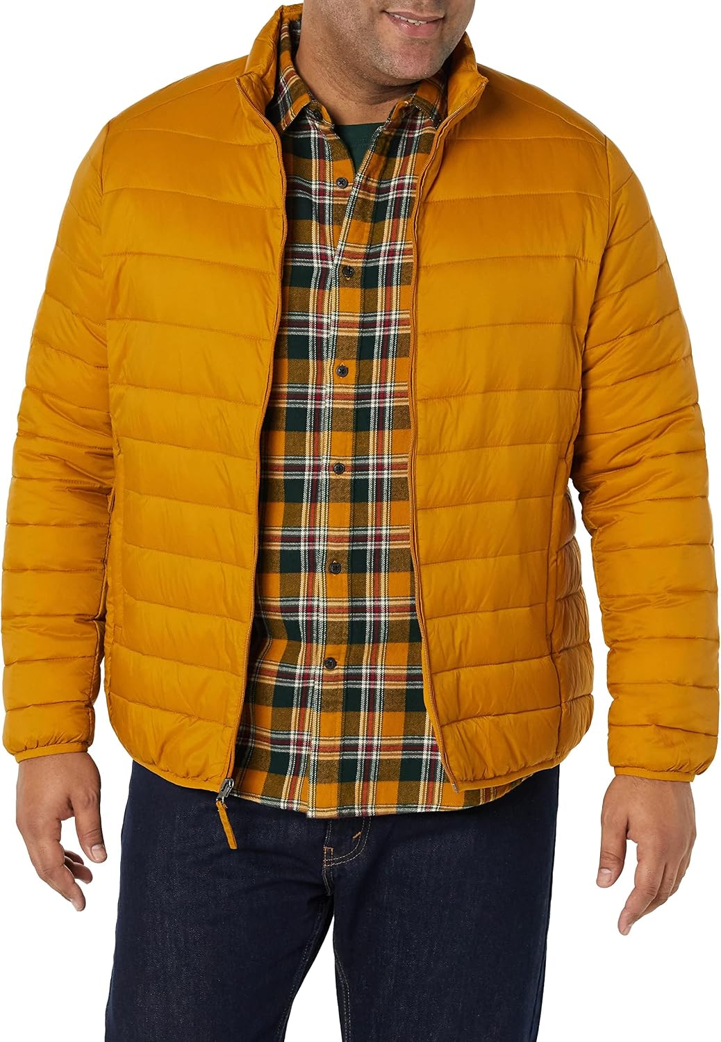 Amazon Essentials Men's Packable Lightweight Water-Resistant Puffer Jacket (Available in Big & Tall)