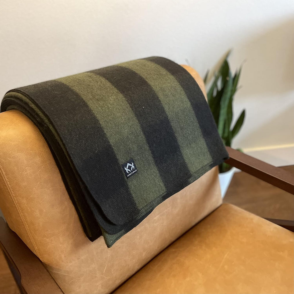 Arcturus Backwoods Wool Blanket - 4.5lbs, Warm, Heavy, Washable, Large | Great for Camping, Outdoors, Survival & Emergency Kits (Olive Green Buffalo)