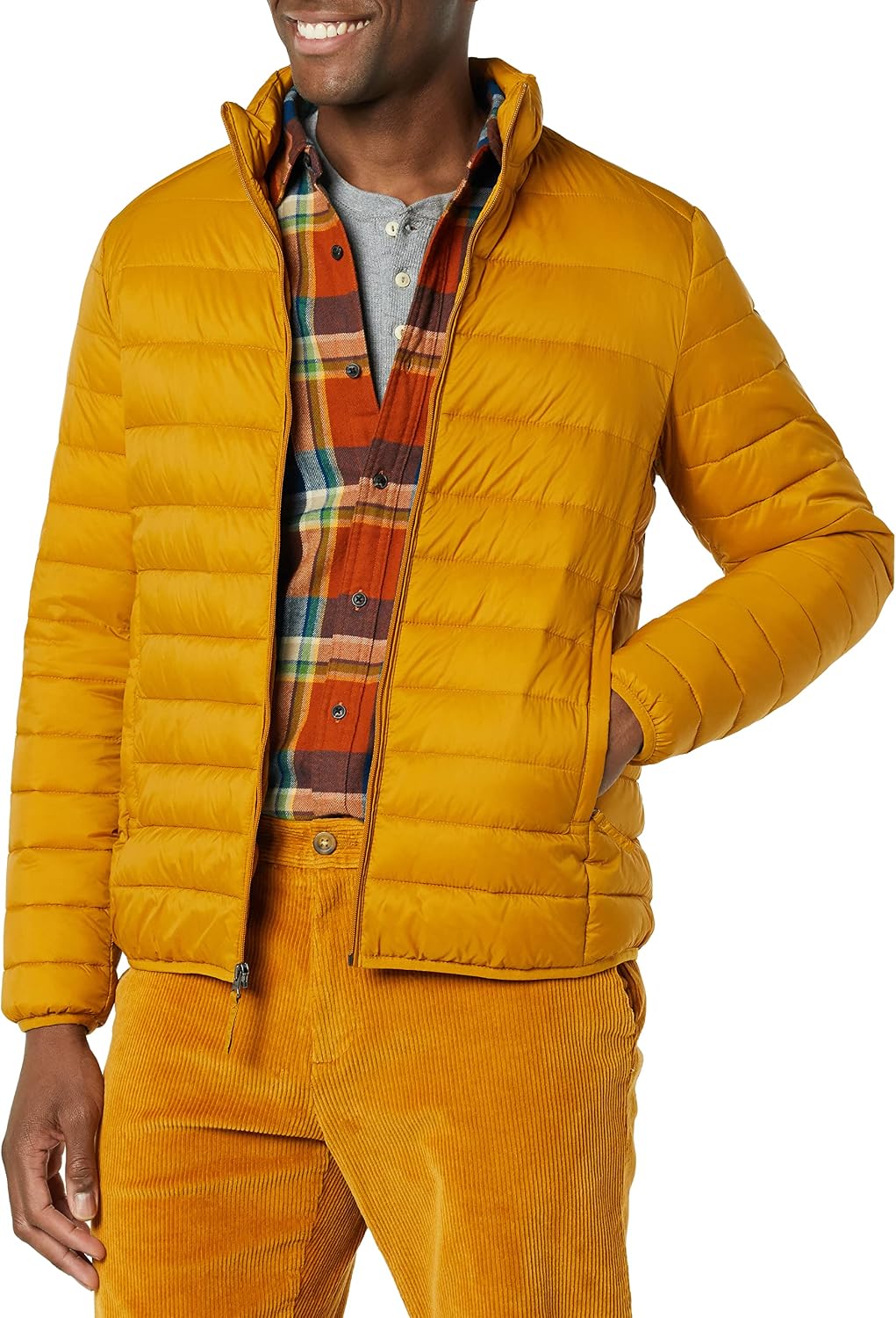 Amazon Essentials Men's Packable Lightweight Water-Resistant Puffer Jacket (Available in Big & Tall)
