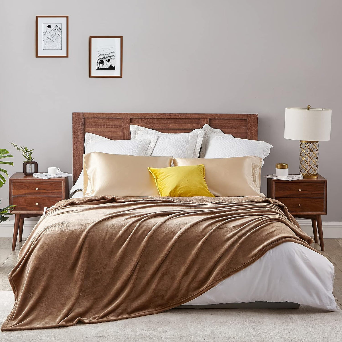 Hansleep Twin Camel Fleece Blanket, Soft Flannel Bed Blanket