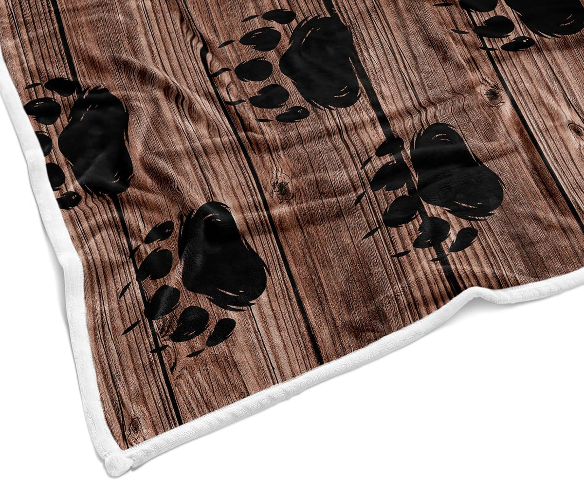 Torich Cabin Bear Throw Blankets, Rustic Lodge Brown Wooden Country Hunting Wild Animal Cozy Warm Bed Couch Blanket, White Fleece Flannel Throws to Decorate The Room and Bedroom Travel