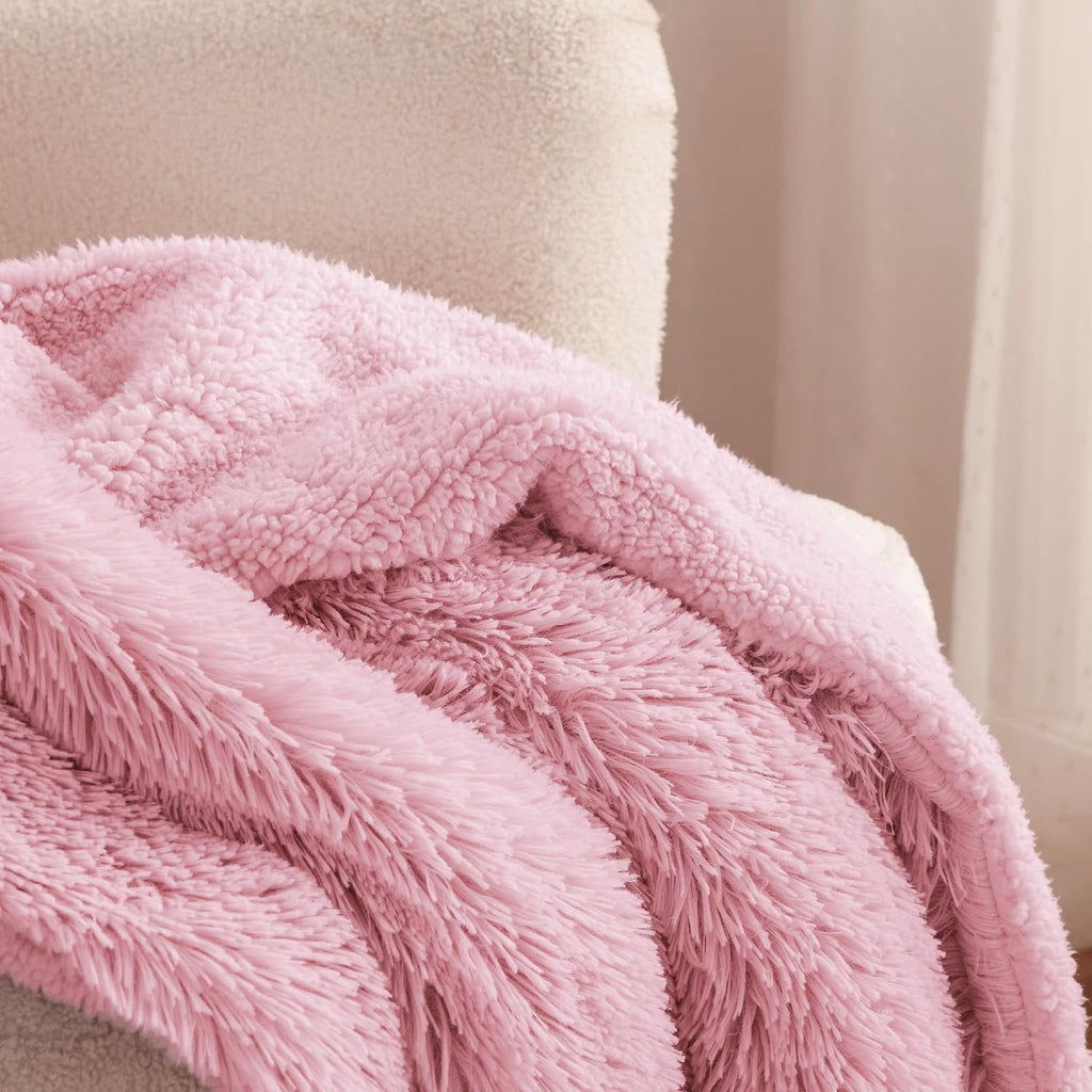 Bedsure Faux Fur Fluffy Fleece Sherpa Blanket Couch Throw Pink 50"x60"