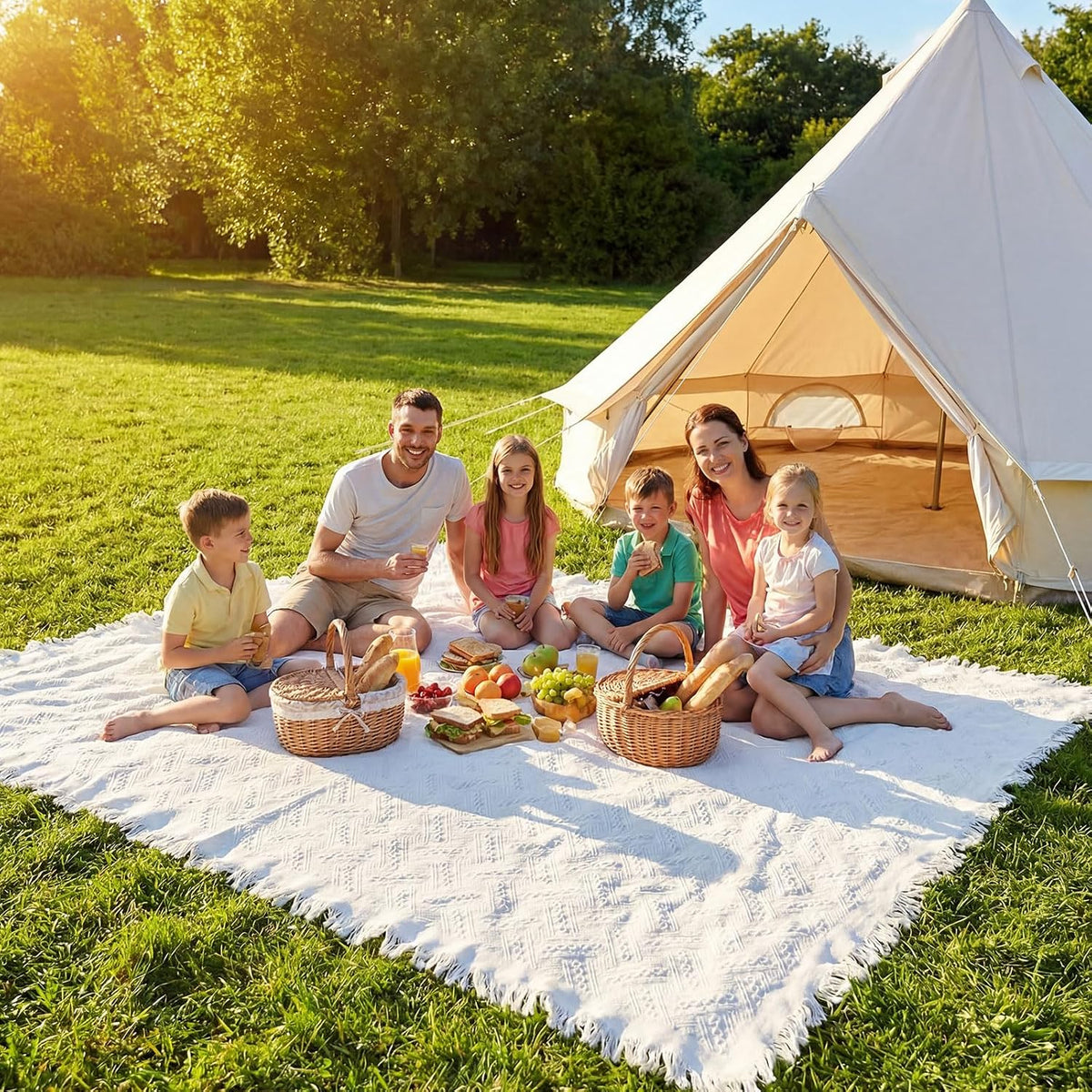 Frienda 72 x 92 Inch Large White Outdoor Picnic Blanket Woven Cotton