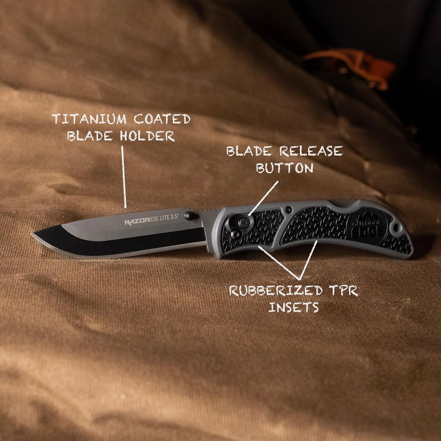 OUTDOOR EDGE 3.5" RazorLite EDC Pocket Knife (Obsidian Black), with Replaceable Blades and Clip, Perfect Carry Knive for Camping, Hunting and Survival, Includes 12 Black Steel Drop Point Blades