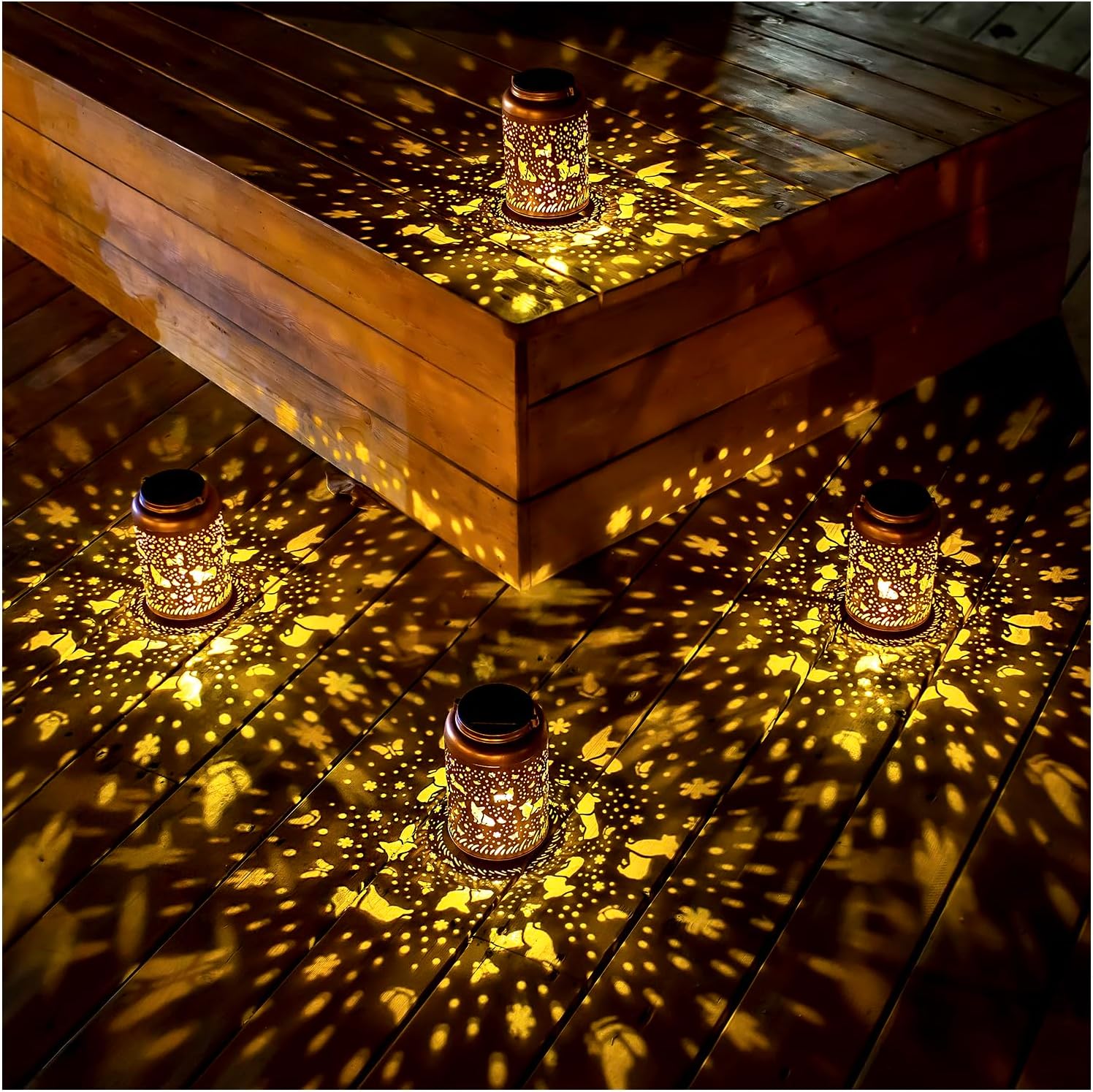 Corgi Dog Solar Lanterns Outdoor Hanging Waterproof Solar Lights Dog Gifts for Women Men Metal Decorative LED Lanterns for Outside, Patio, Landscape, Yard Decor, Garden Decorations