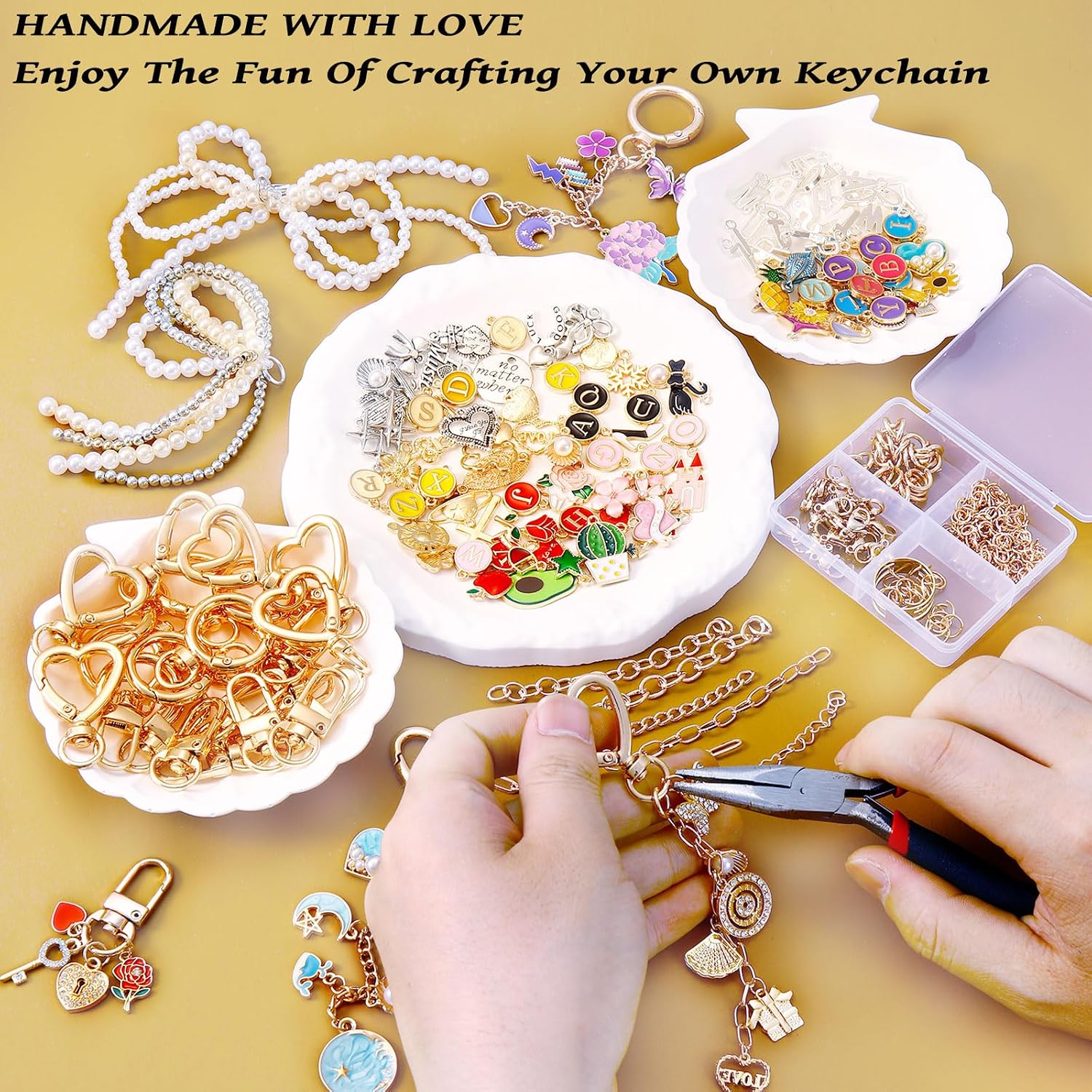 Wurosi 544Pcs Bag Charm Kit, Charms Lip Gloss Keychain Making Kit