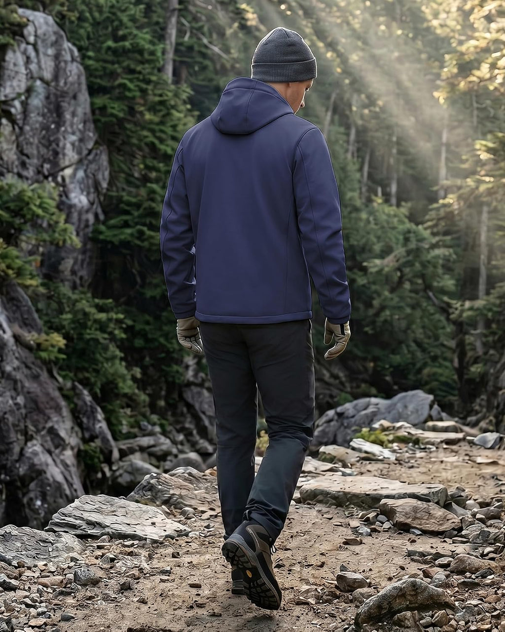 WULFUL Men's Lightweight Softshell Jacket Warm Fleece Lined Windbreaker Waterproof Soft Shell for Outdoor Hiking