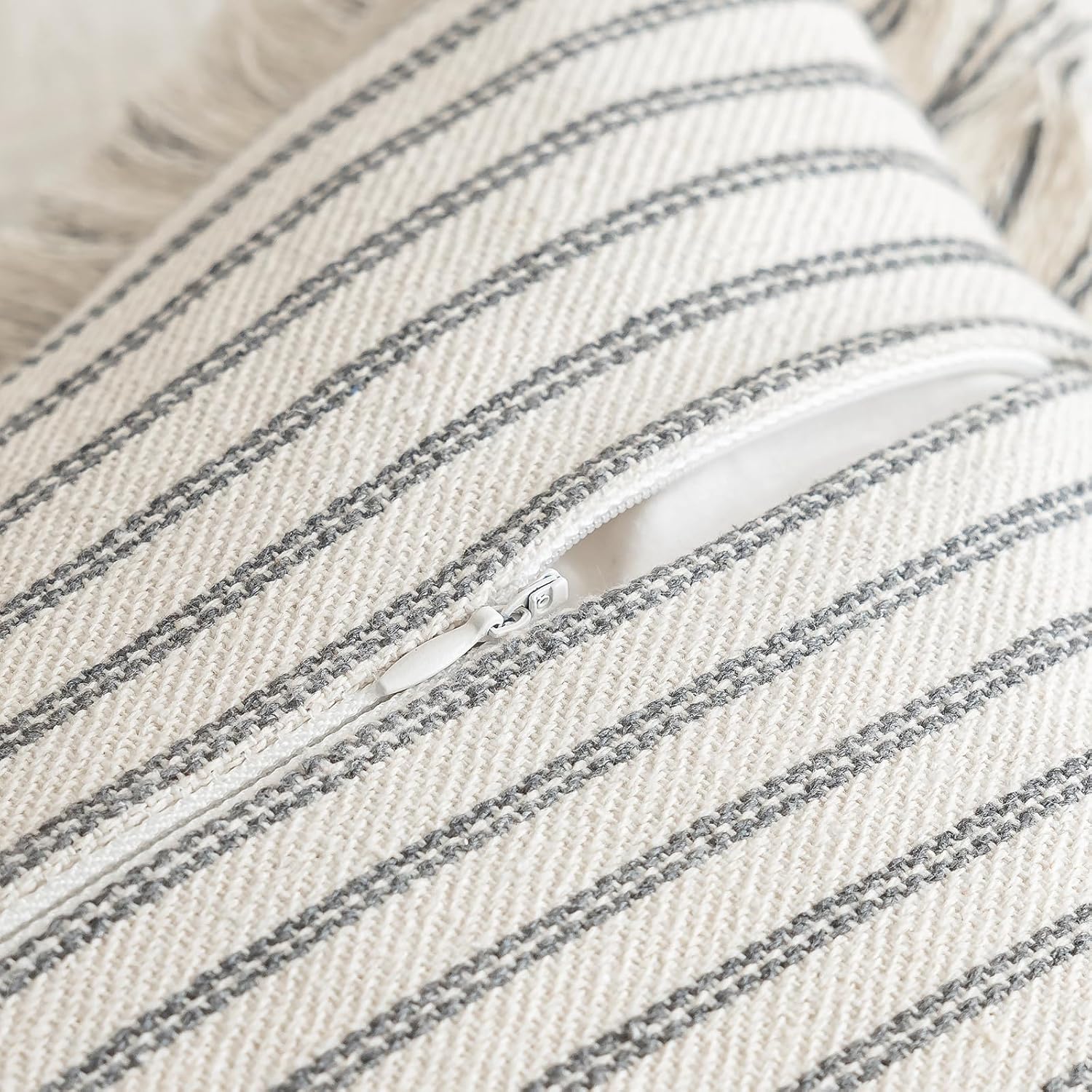YEENAASY Throw Pillow Covers 18x18 Boho Striped Pillow Cases with Tassel