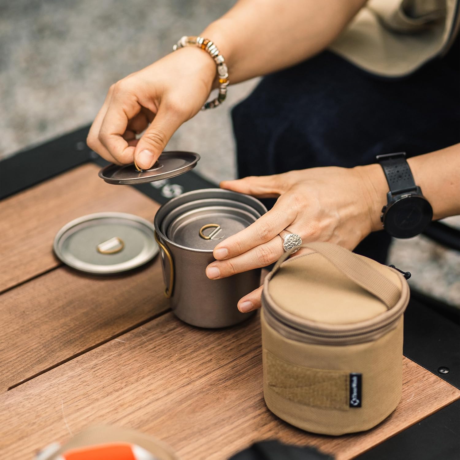 Thous Winds Titanium Mug, 450ml 15oz, Camping Coffee Cup with Foldable Handle and Lid, Lightweight Cup for Outdoor Backpacking Hiking