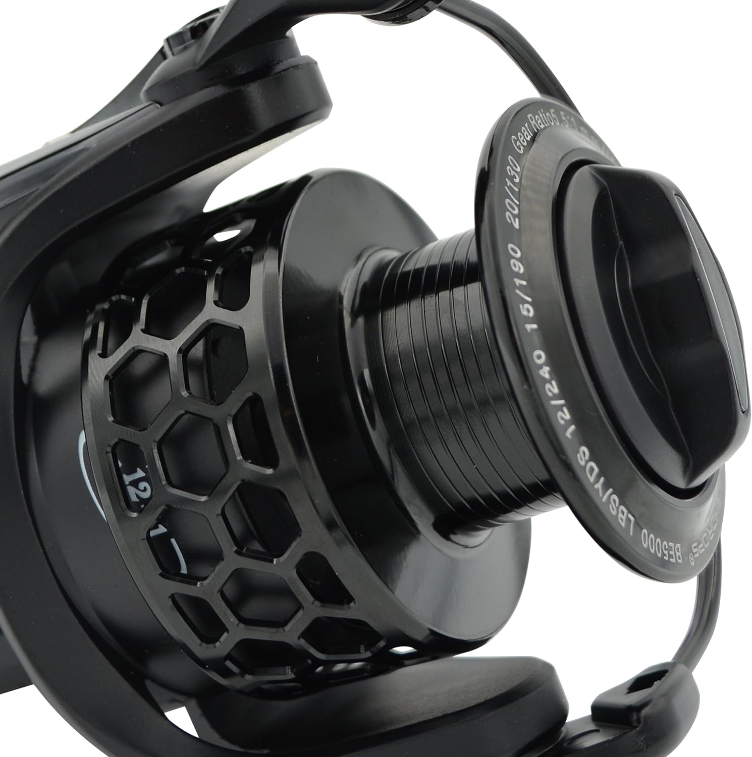Fishdrops Spinning Fishing Reels 12+1BB Ultra Lightweight Carved Aluminum Spool Reels Affordable Smooth Spinning Reels