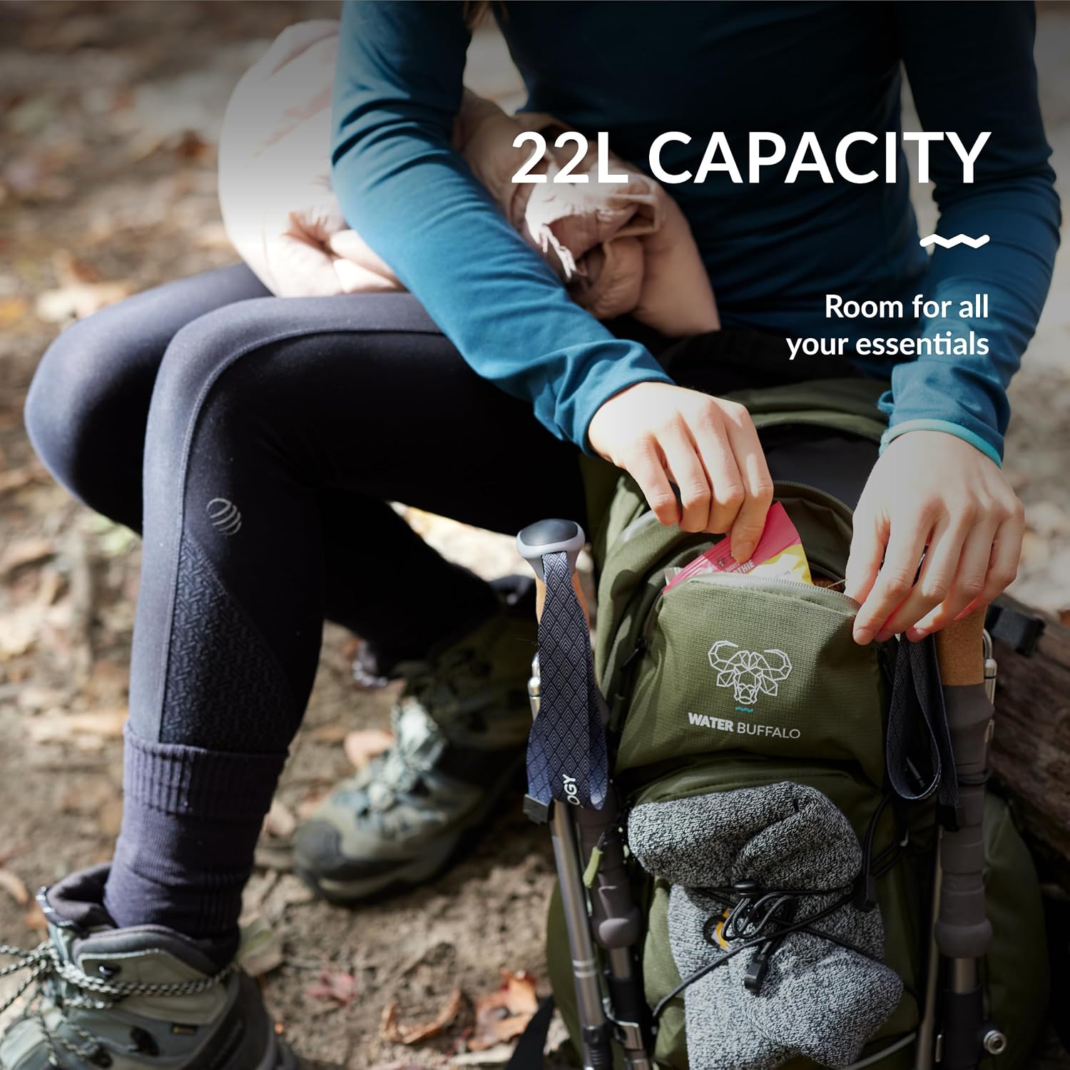 Water Buffalo Sherpa 22L Hiking Hydration Backpack, 2L Bladder