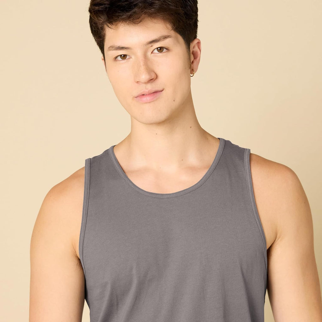Amazon Essentials Men's Regular-Fit Sleeveless Tank Tops