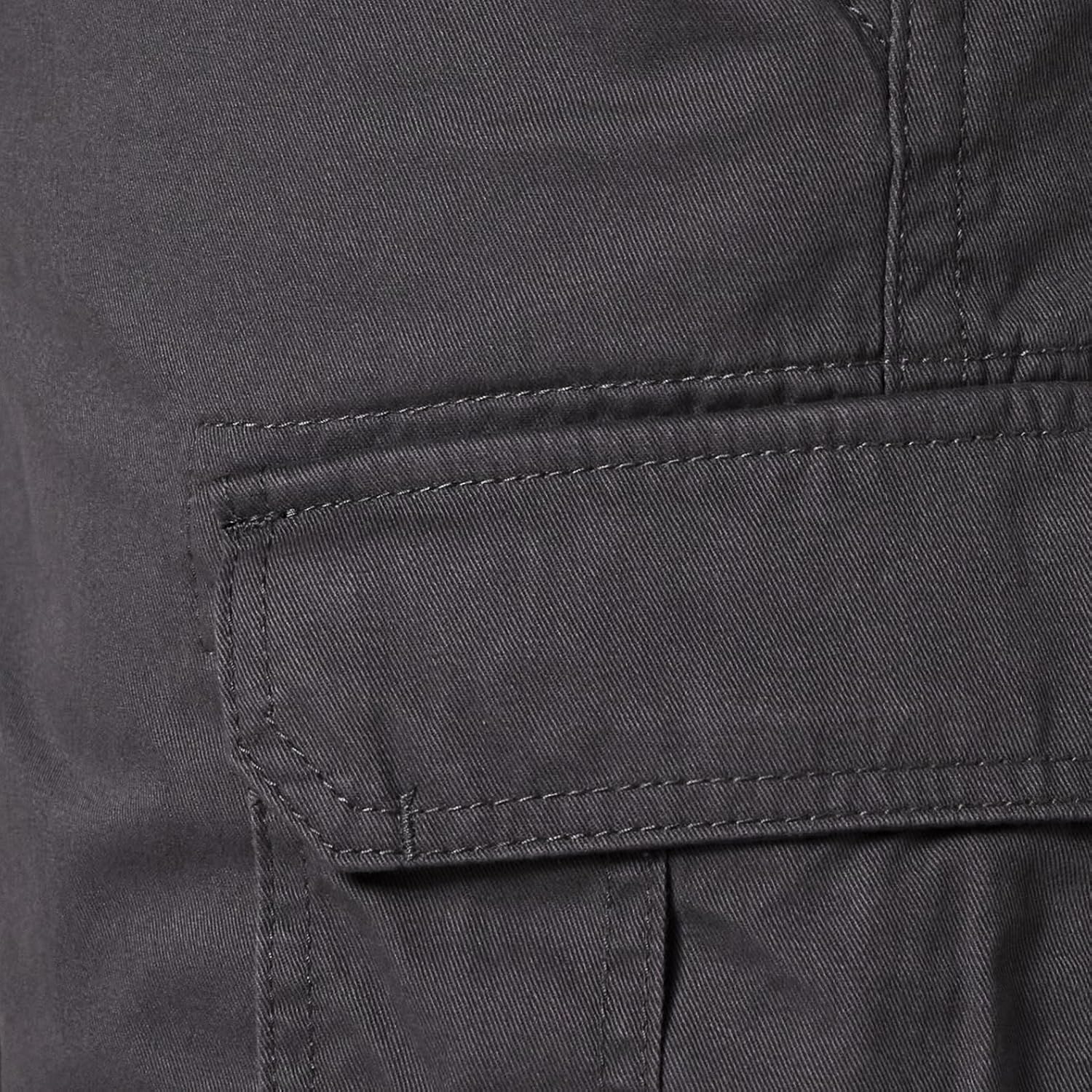 Amazon Essentials Men's 10" Classic-Fit Cotton Twill Cargo Shorts, Multiple Pockets (Available in Big & Tall)