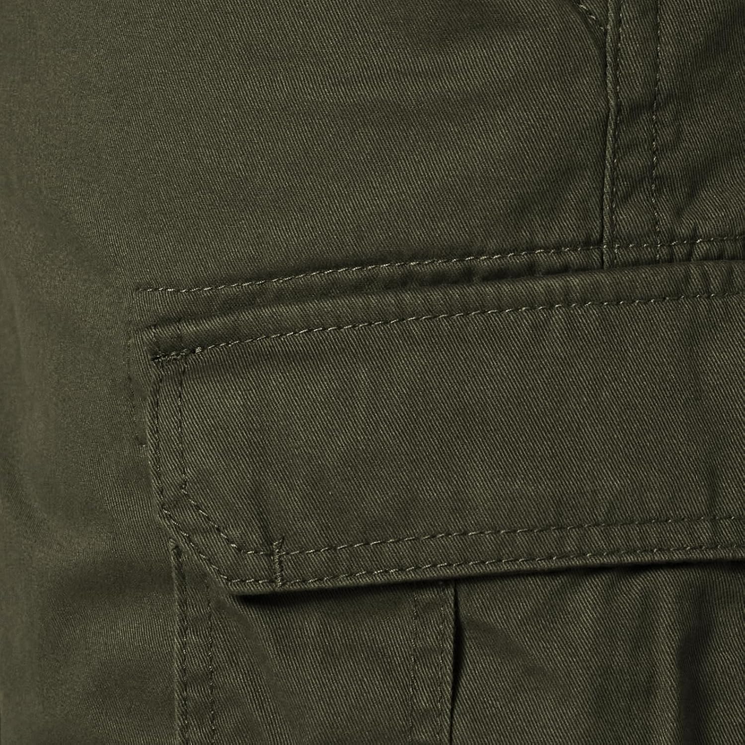 Amazon Essentials Men's 10" Classic-Fit Cotton Twill Cargo Shorts, Multiple Pockets (Available in Big & Tall)