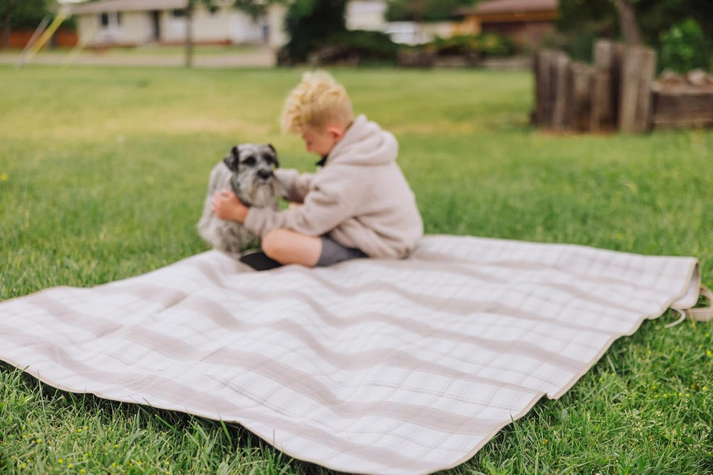 Picnic TIME Outdoor Picnic Blanket Tote, 59"x51" Foldable Beach & Camping Blanket with Soft Fleece, Water-Resistant Bottom, Adjustable Strap & Zippered Pocket (Neutral Plaid)
