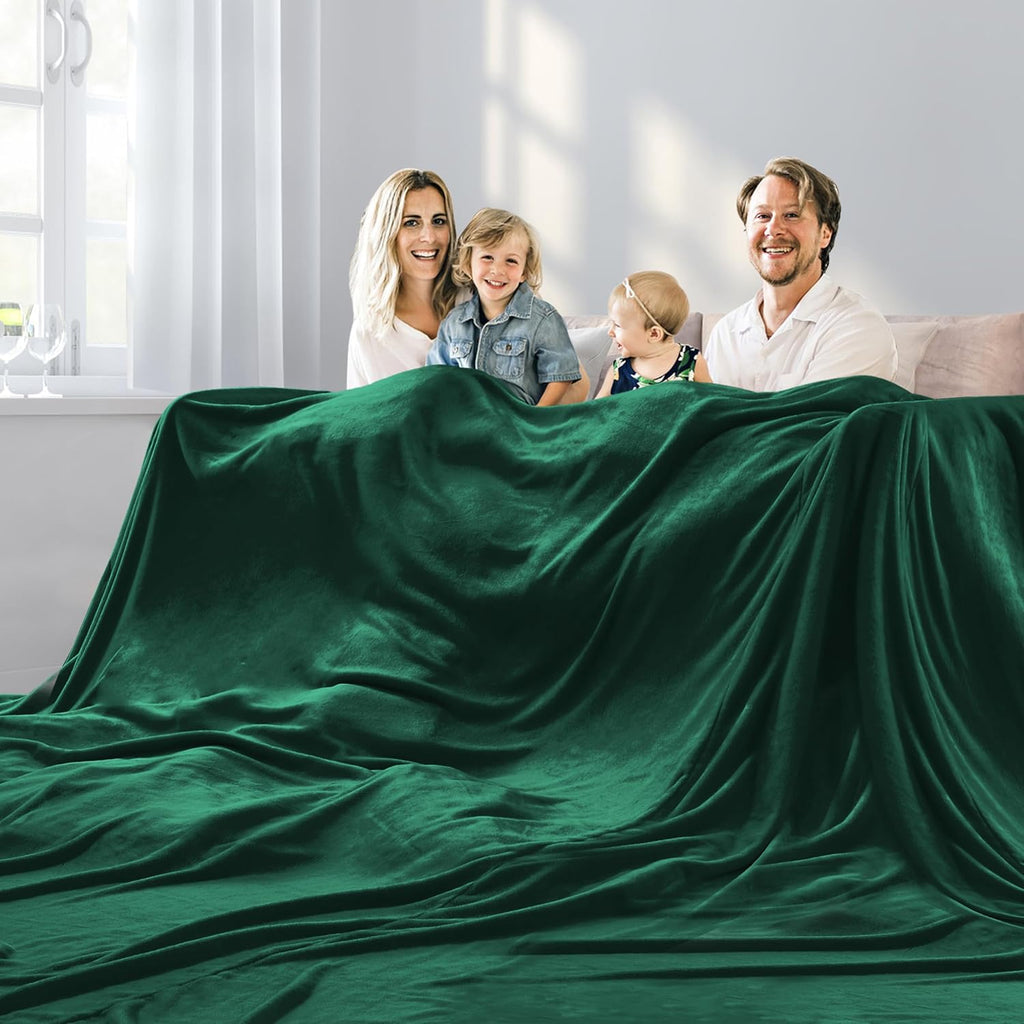 Oversized Blanket 120x120 Inches, Giant Huge Companion for Bed, Sofa, Travel and Camping, Extra Large Big Soft Blanket Fits The Whole Family and Outdoor Campaign, Forest Green